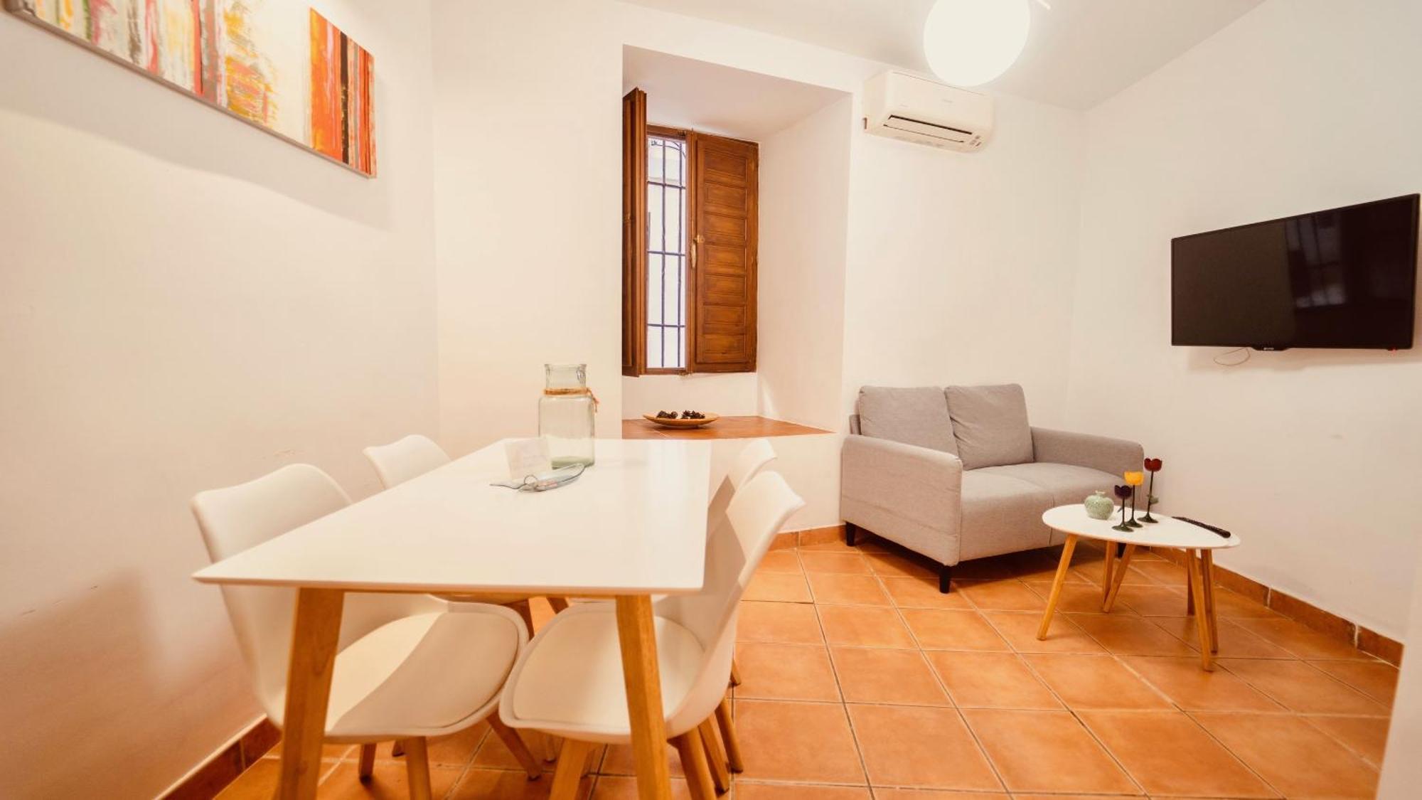 Precioso Duplex Plaza Nueva Pangsapuri